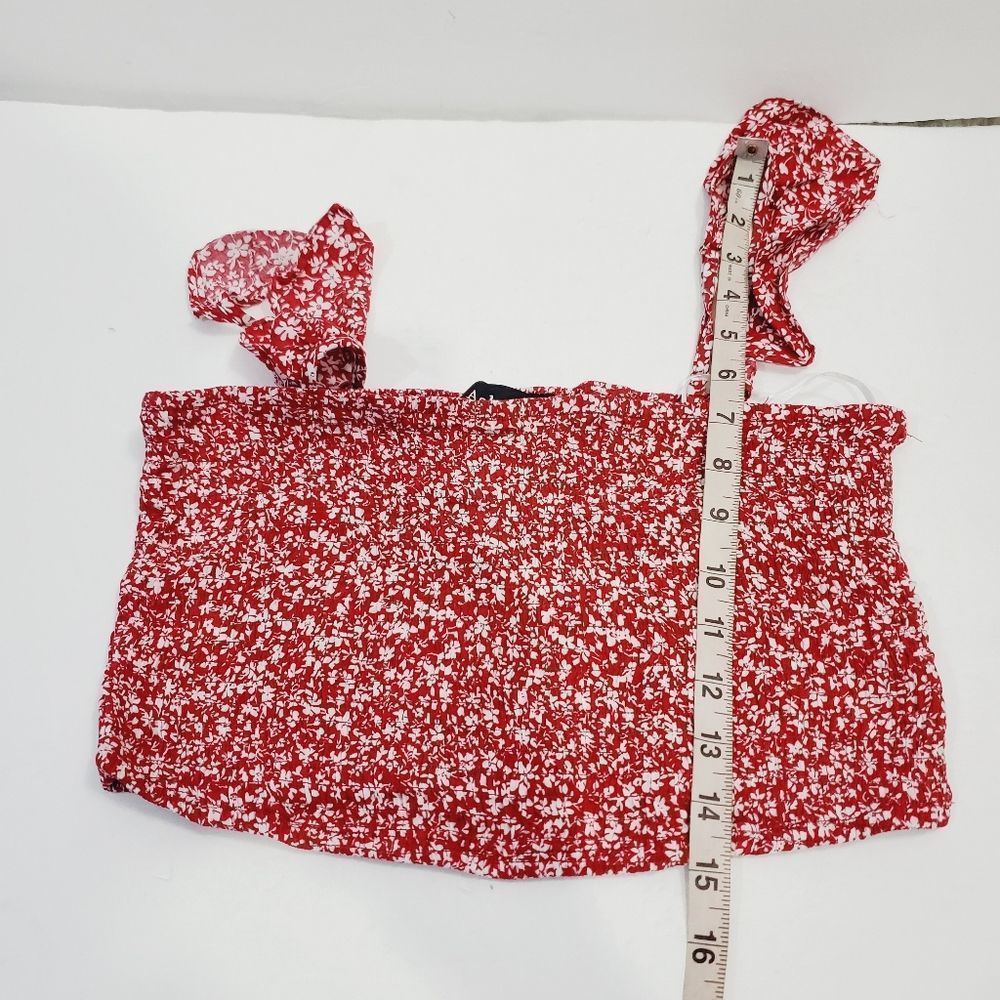 5x$25 Aakaa red floral  summer smocked ruffle straps top size Medium - Picture 6 of 8